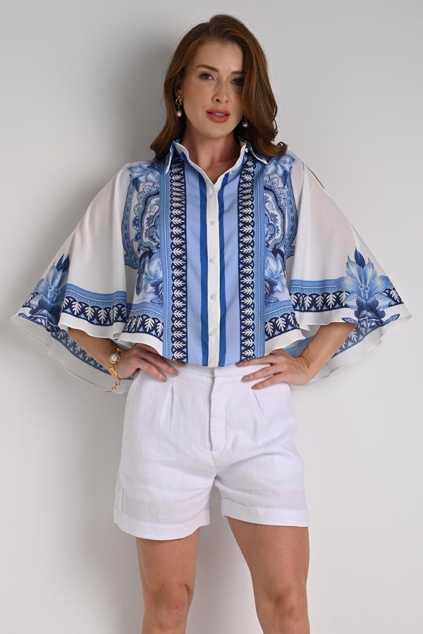 CAMISA COM MANGAS FLUIDAS