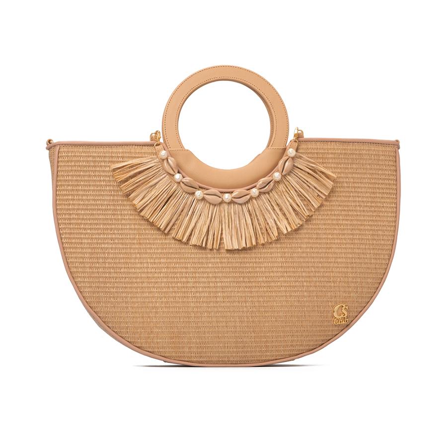 MALA DE RAFIA COM BUZIOS E PEROLAS