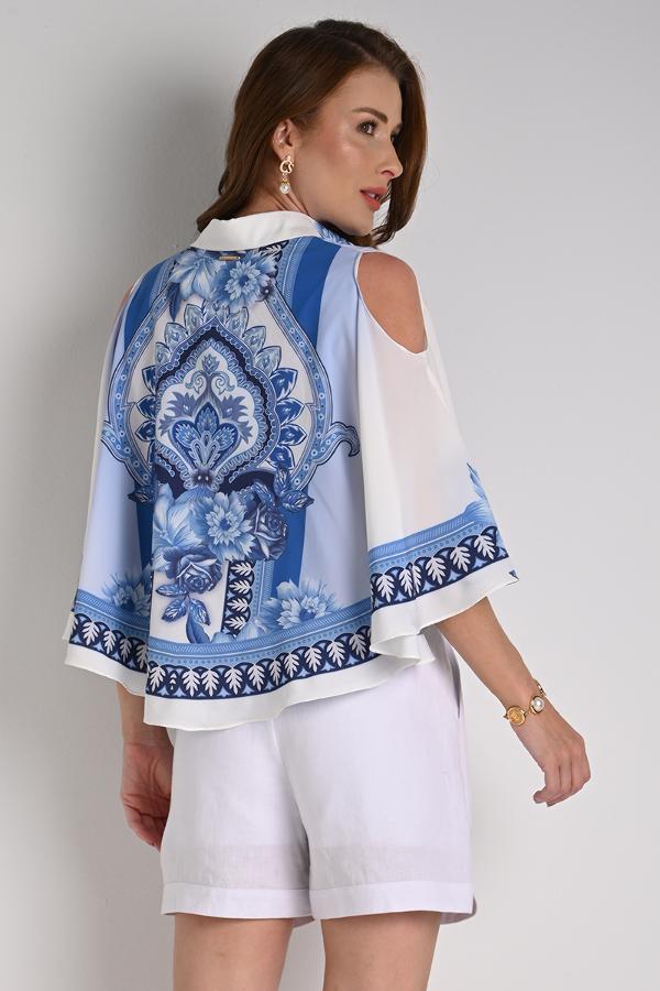 CAMISA COM MANGAS FLUIDAS
