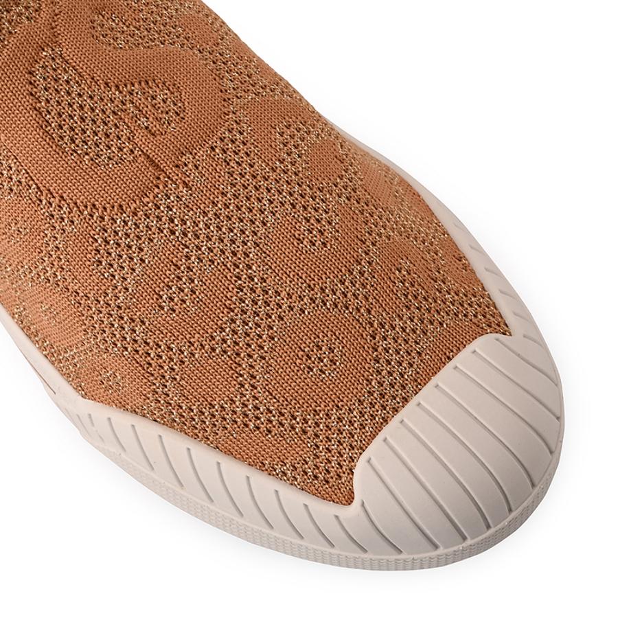 SAPATILHAS EM KNITTED