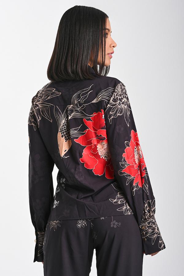 CAMISA COM PADRÃO EXCLUSIVO