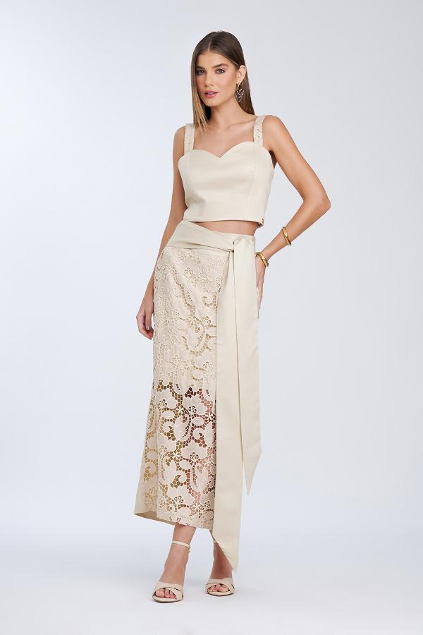 TOP COM ALCAS EM RENDA