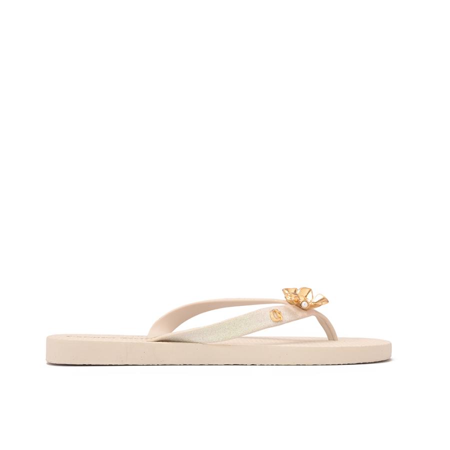 CHINELO COM METAL EM FORMATO DE FLOR