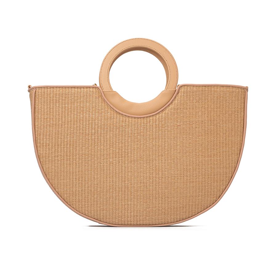 MALA DE RAFIA COM BUZIOS E PEROLAS