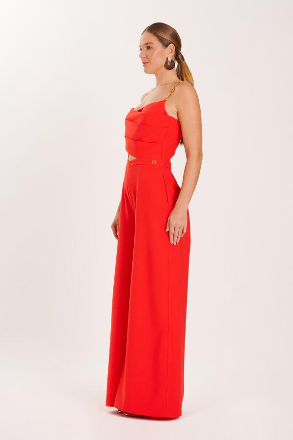 MACACÃO BARDOT COM PEITO EM TOMAS