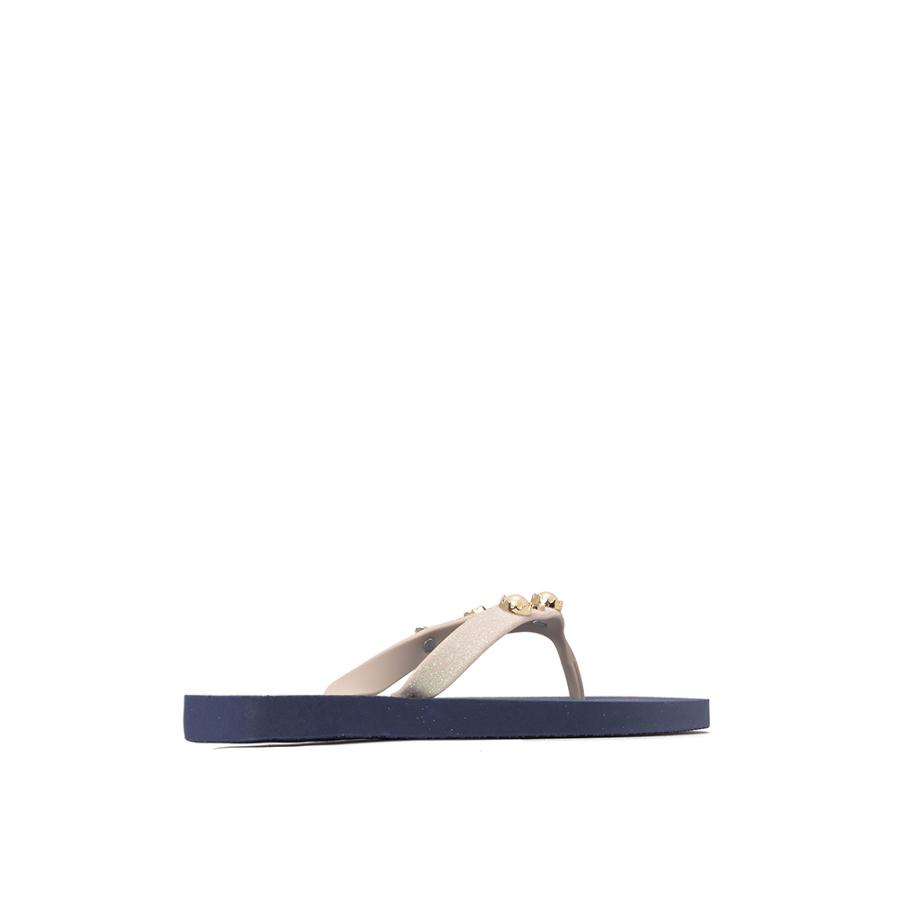 CHINELO COM METAIS