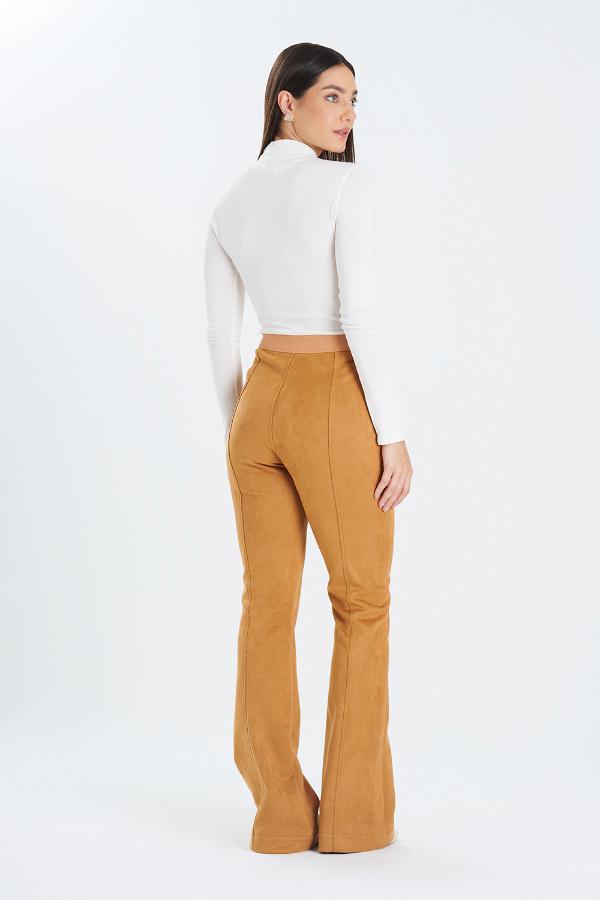 CAMISOLA BASICA EM MALHA TRICOT